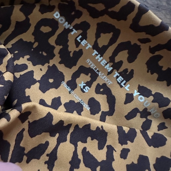 Stella & Dot Cheetah Leggings - Picture 3 of 3